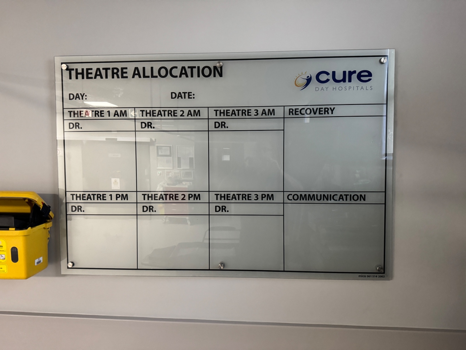 Thumbnail 2: Writing board, brainstorming board or as a designed glass whiteboard